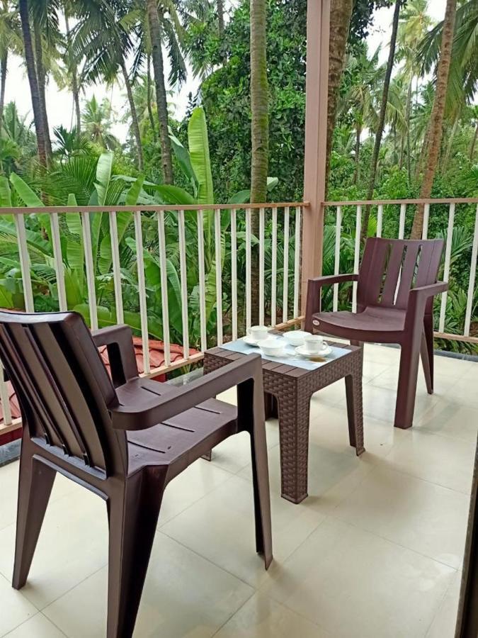 Srushti Sea Villa Resort Diveāgar Eksteriør bilde