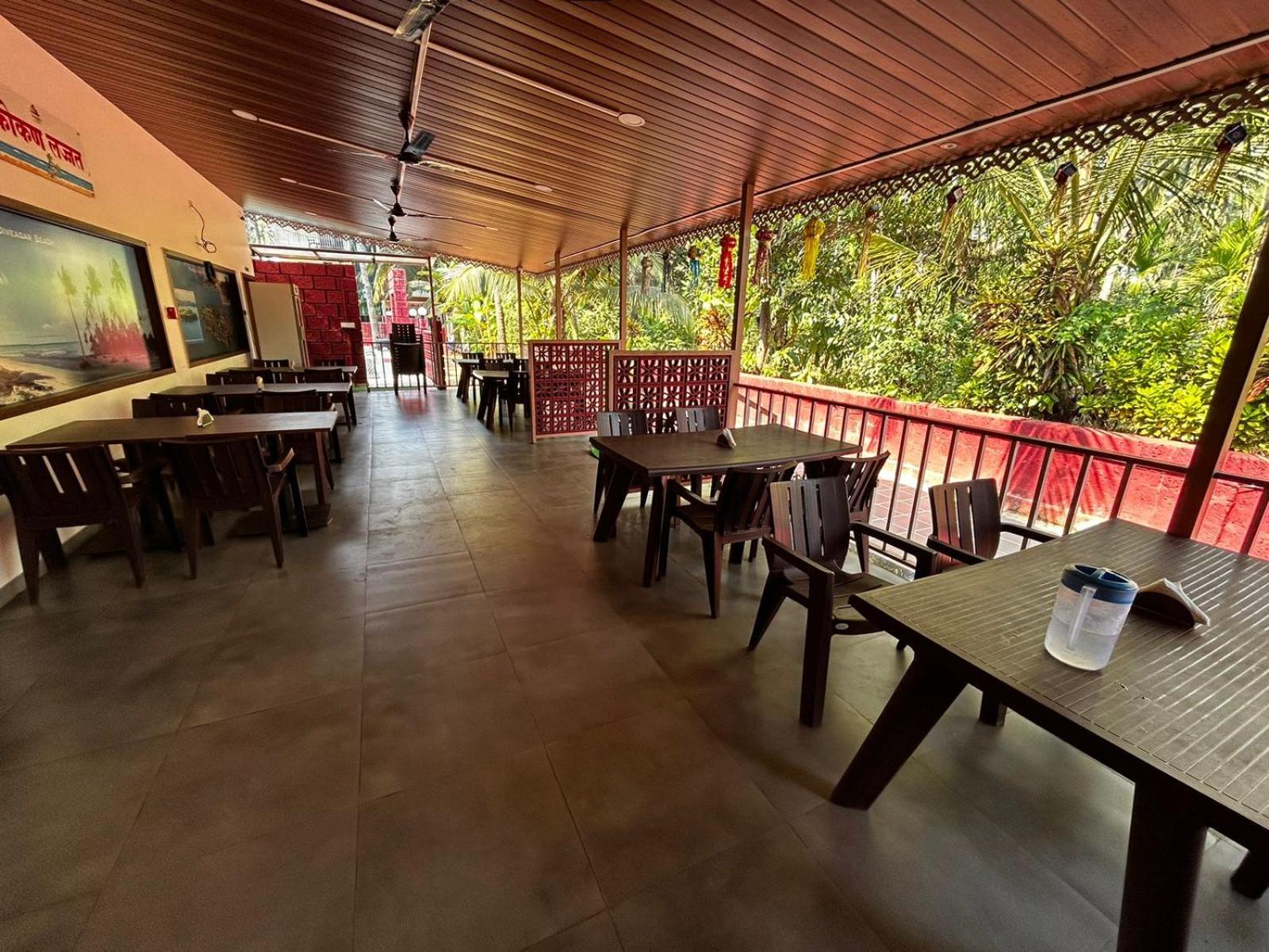 Srushti Sea Villa Resort Diveāgar Eksteriør bilde